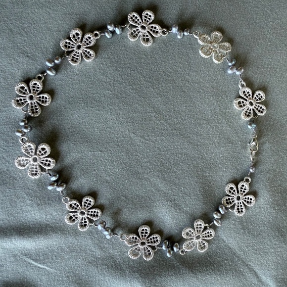 Freshwater pearls and silver necklace - Picture 5 of 5